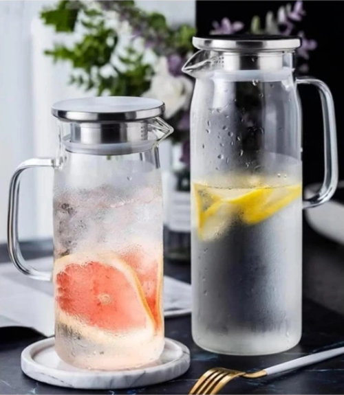 1500 Ml Borosilikat Cam Su Sürahisi - Metal Kapaklı Ve Isıya Dayanıklı