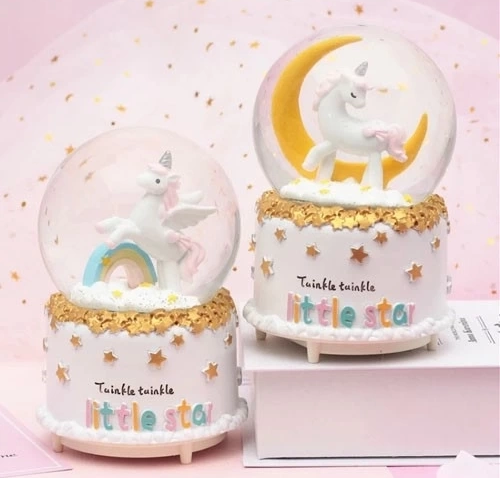 Unicorn Kar Küresi Orta Boy