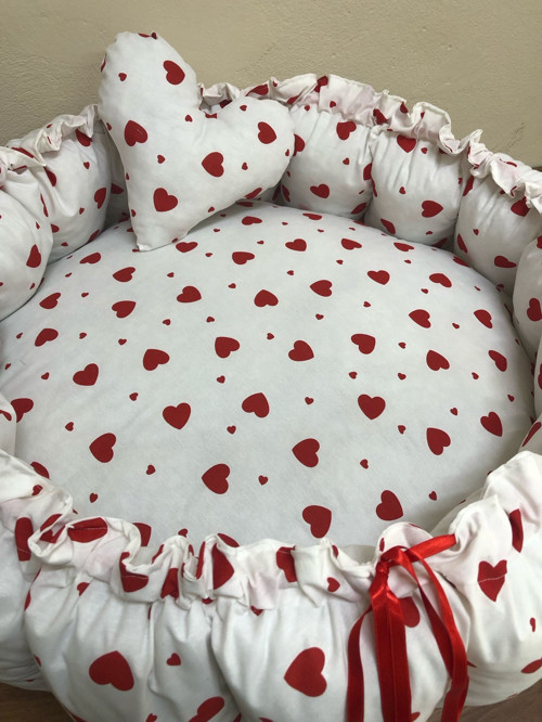 Kalp Desenli̇ Bebek Yataği , Oyun Mi̇nderi̇