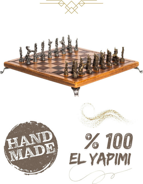MC33 - Metal Satranç Takımı Çin Antik Figürlü Metal Taşlar – Gerçek Kayın Tahtası - Hediyelik Satranç Takımı - 25x25cm