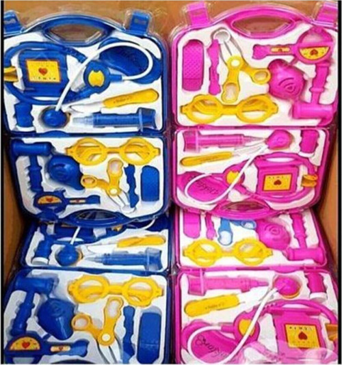 Pembe Çantada 14 Parça Oyuncak Doktor Seti Tr-620