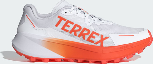 TERREX AGRAVIC 3