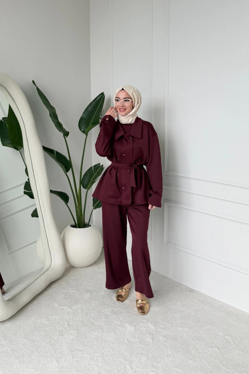 Sophie Model Bel Kemer ve Düğme Detaylı Kadın Takım Bordo