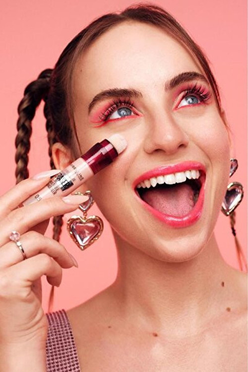 Instant Anti Age Eraser Kapatıcı 05 Brighten& Lifter Plump Dudak Parlatıcısı 6 Hot Chili Makyaj Seti