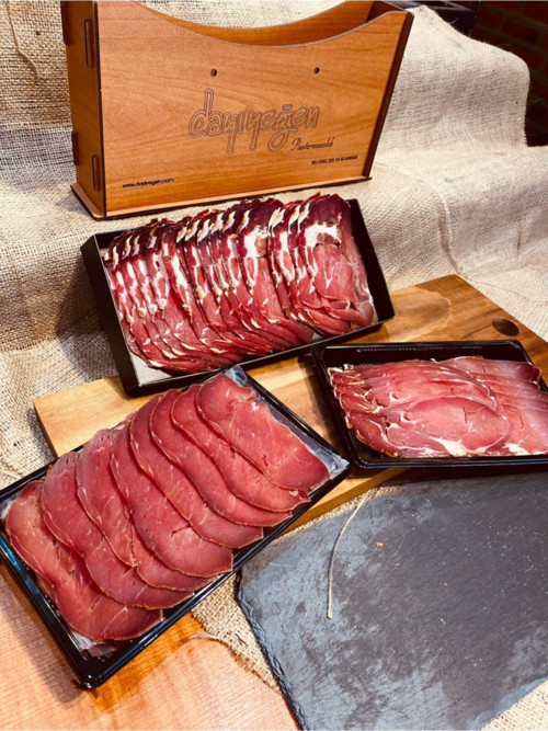 Çemesiz Pastırma Gurmeleri Paketi