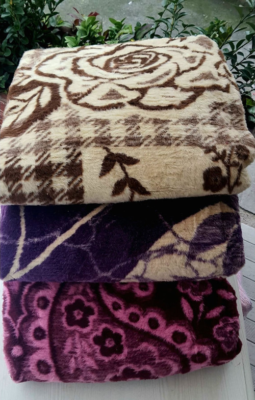 Kuyucak Peluş Battaniye Tek Kişilik 160X225 Çeşitli Renklerde Aktartekstil
