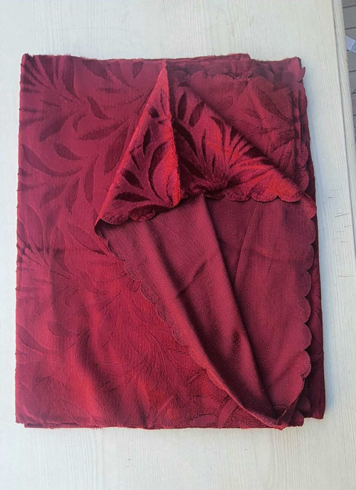 Kaymaz Tabanlı Koltuk Örtüsü Damarlı Ve Tay Tüyü 170 X 220