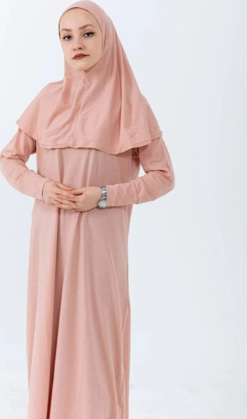 Tek Parça Boydan Giymeli Başörtülü Kadın Namaz Elbisesi Pembe