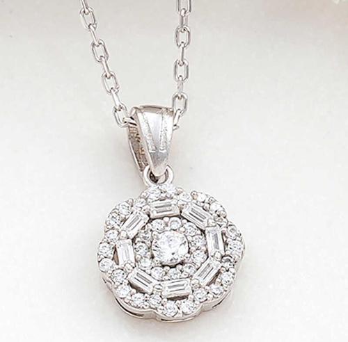 925 Ayar Gümüş Zirkon Taşlı Çiçek Kadın Kolye