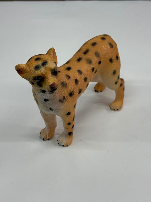 Plastik Oyuncak Büyük Boy Hayvan Çita 17 cm