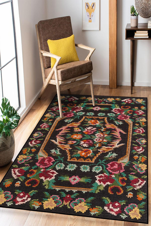 Vintage Karabağ Desenli Şönil Kaymaz Taban Yıkanabilir Halı