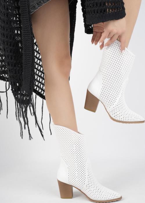 İndiana Garantili Kadın Lazer Kesim Şık Tarz ve Rahat Kovboy Yazlık Bot