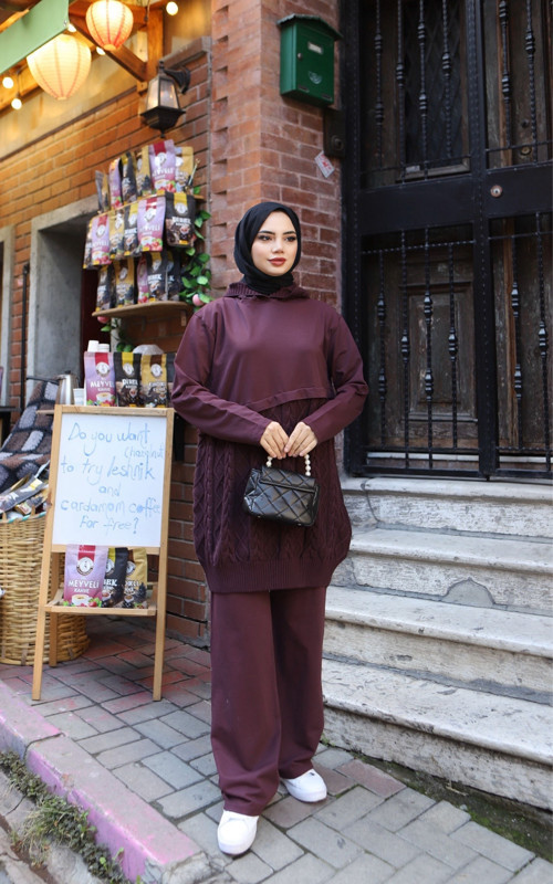 Çapraz Saç Örgülü Triko Takım