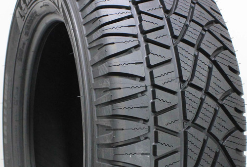 265/60R18 110H Latitude Cross