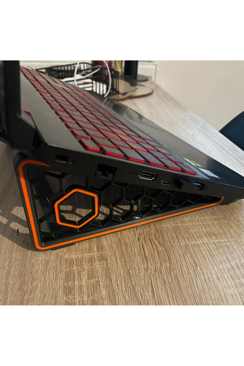 Hafif ve Ergonomik Laptop Standı (3d baskı)