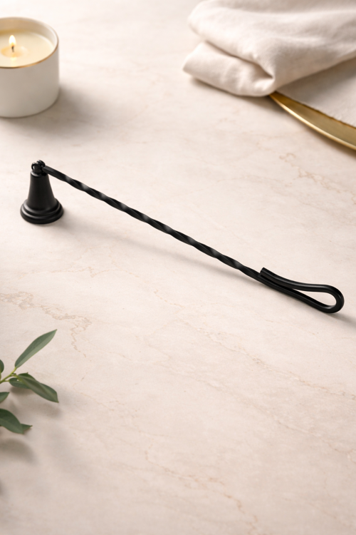 Mum Söndürücü (Candle Snuffer)