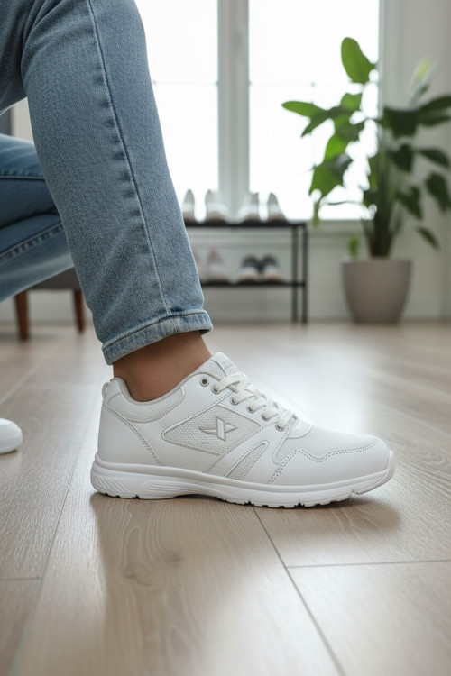 Unisex Beyaz Yüksek Tabanlı Bağcıklı Yürüyüş Ve Koşu Spor Ayakkabı Günlük Sneaker