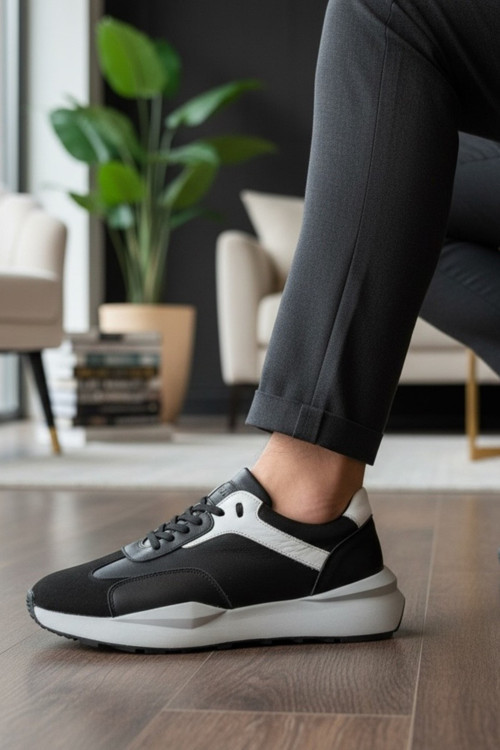 Erkek Sneaker - İkonik Yan Panel Tasarımlı Hafif Tabanlı Şehir Ayakkabısı ve Konfor Odaklı Bağcıklı Yürüyüş Ayakkabısı