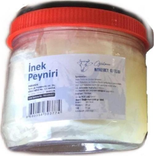 Doğal Köy Peyniri Bidon Içerisinde 1  kg Kendi Ineklerimizin Sütünden Direkt Çiftlikten