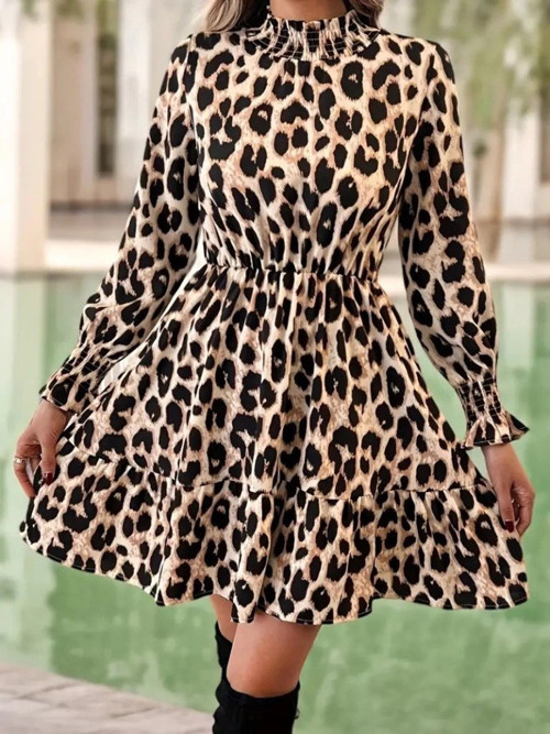 Kadın Uzun Kollu Yarı Balıkçı Yaka Leopar Desenli Modal Mini Elbise