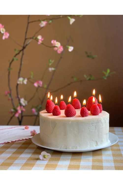 Çilek Model Dekoratif Pasta Mumu