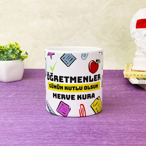 Kişiye Özel Öğretmenler Günü Tasarımlı Kupa