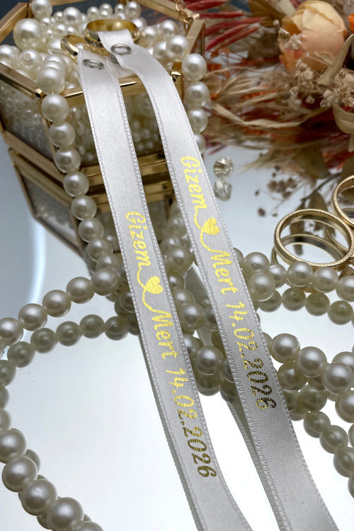 Söz Nişan Yüzük Kurdelesi (Dökülen inci, Altın Yazı) Beyaz (1 Adet) Beyaz 42256