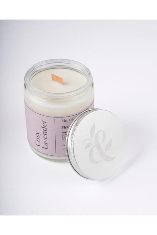 Cosy Lavender - Kokulu Premium Mum - Lavanta Ve Pudralı Notaların Spa Etkisi Yaratan Huzuru