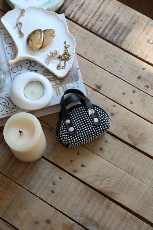 siyah zımbalı mini maskot bozuk para cüzdanı