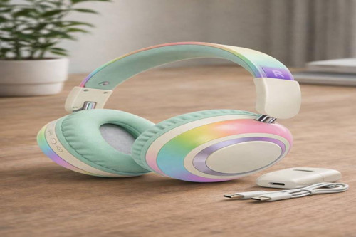 AuroraBeat HR-3 Kablosuz Bluetooth Kulaklık – RGB Işıklı, Güçlü Bass, 8 Saat Oynatma