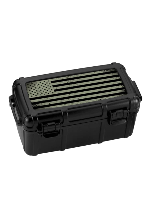 15 Siyah Bayraklı Travel Humidor Puro Kutusu