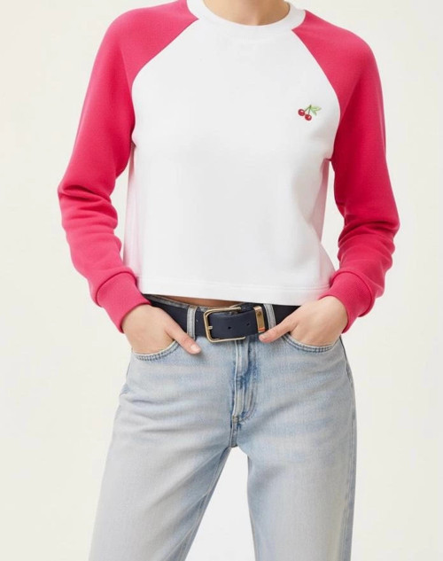 Sıcak Tutan Kışlık | Kadın Kiraz Nakışlı Pembe Beyaz 3 İplik Şardonlu Reglan Kol Sweatshirt