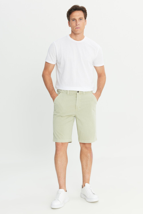 Regular Fit Lastik Bel Detaylı Erkek Chino Şort L2510538341