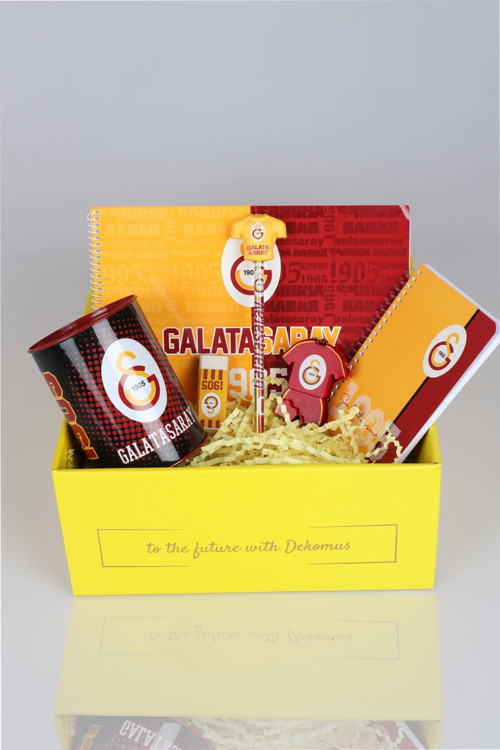 DEKOMUS GIFT BOX ÖZEL KUTULU LİSANSLI GALATASARAY KIRTASİYE SETİ