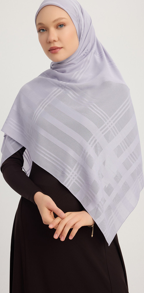 A25256 Jakarlı Ekose Şifon Eşarp 120x120cm - Gümüş
