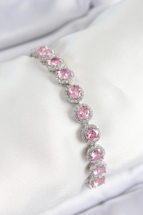 Pirinç Pembe Zirkon Taşlı Daire Baget Model Gümüş Renk VIP Seri Kadın Bileklik - TJ-BB75
