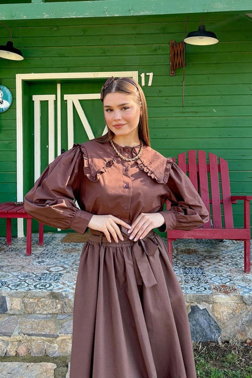 Acı Kahve Balon Etek & Acı Kahve Yakası Fırfırlı Crop Gömlek