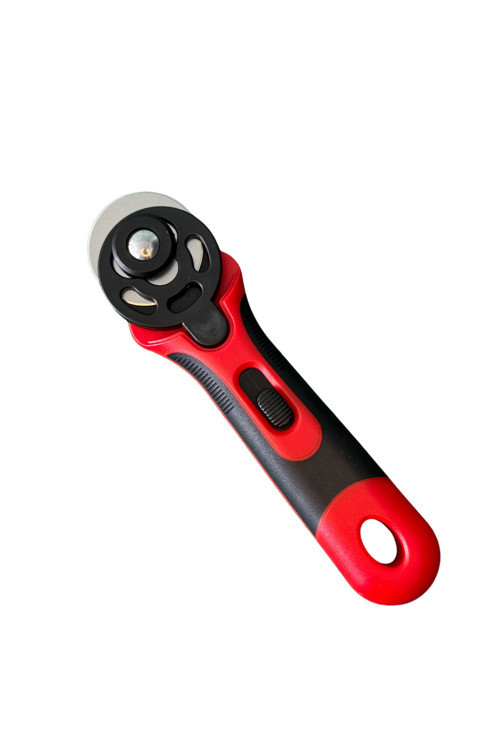 Kumaş Deri Kesim Yuvarlak Bıçaklı 45 Mm Rulet Teknik Çizim Kesim