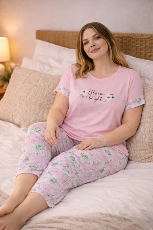 Kadın Büyük Beden Kapri Pijama Takımı – Yumuşak Dokulu, Konforlu Ev Giyimi