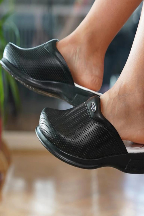 Prodexy Eko Unisex Terlik – Şık Ve Rahat Seçenek, Siyah Ve Beyaz Renklerle Stilinizi Tamamlayın