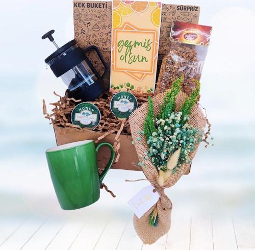 Geçmiş Olsun Hediye Seti, French Press, Mug, Bal, Buket, Ihlamur ve Motto Kartı