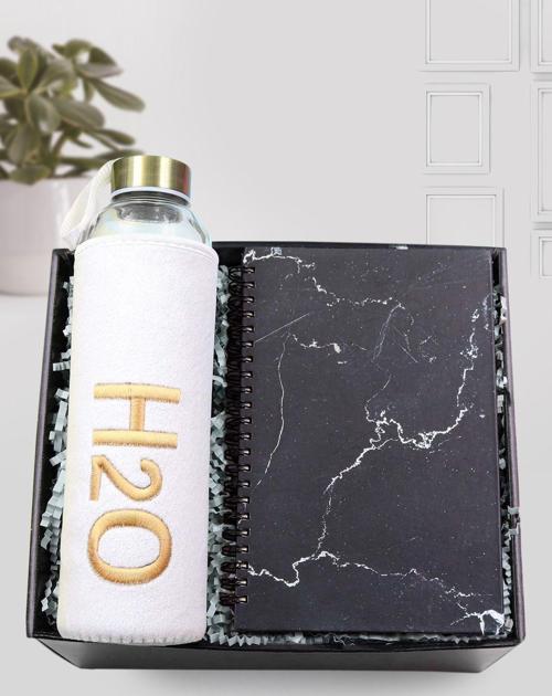 Mermer Desenli Defter & Peluş Kılıflı 600Ml Beyaz Renk Cam Matara Hediye Seti