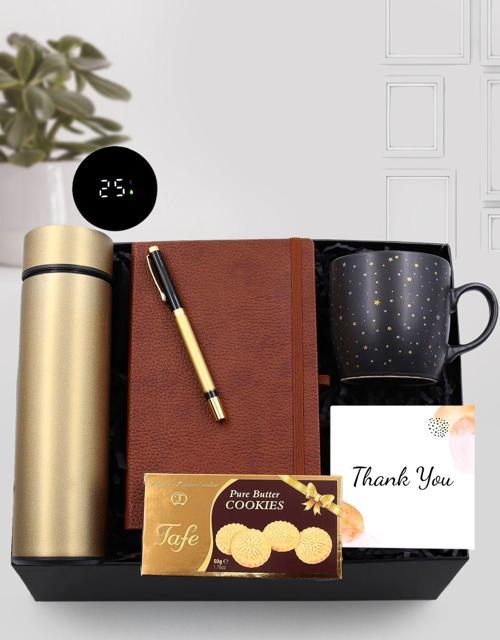 Gold Dereceli Termos & Yıldızlı Kupa & Tafe Kurabiye & Gold Kalem & Kahverengi Defter Hediye Seti