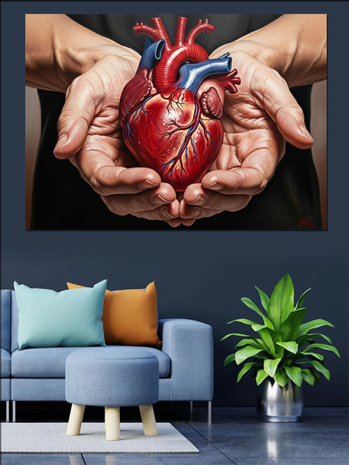 Ellerinde Tutan İnsan Kalbi Dekoratif Kanvas - Mdf Ahşap Tablo