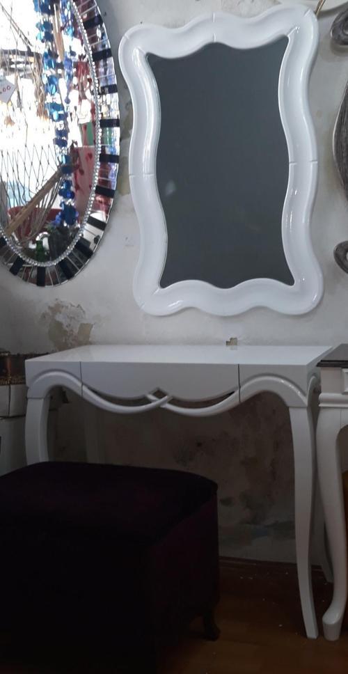 Dresuar 13195 CNC Kabartm Model Dalga Ayna çerçeve Kayın Aslan ayak Beyaz Lake
