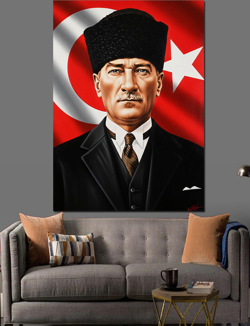 Bayrak Önünde Atatürk Portresi Dekoratif Kanvas - Mdf Ahşap Tablo
