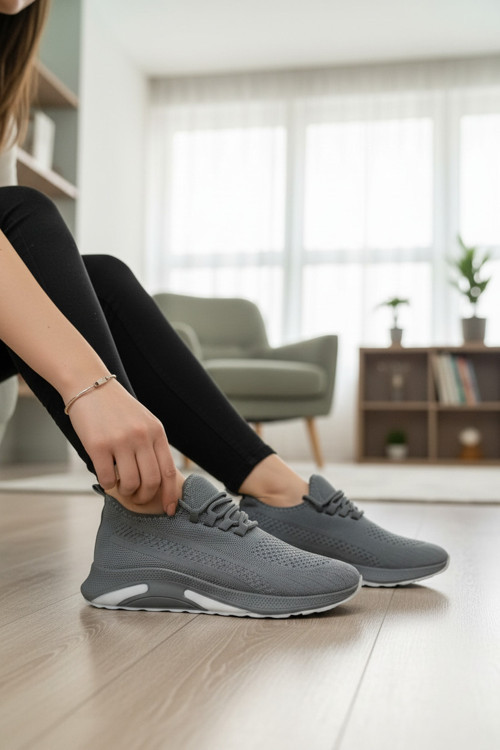 Ortopedik Bağcıksız Görünümlü Örgülü Sneaker