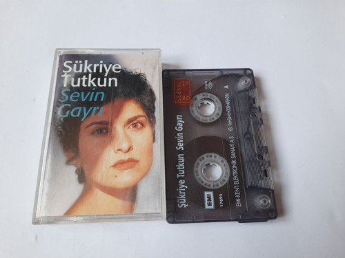 Şükriye Tutkun Sevin Gayrı Cam Baskı Kaset