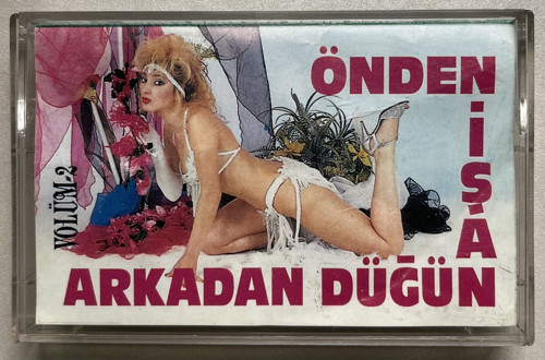 Önden Nişan Arkadan Düğün Volüm 2 Kaset (Orijinal Dönem Baskı Kaset) Uyumlu