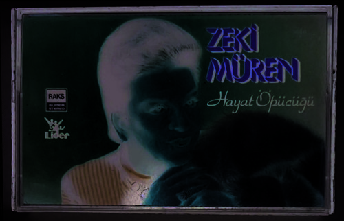 Zeki Müren Hayat Öpücüğü Kaset (Orjinal Dönem Kağıt Baskı)